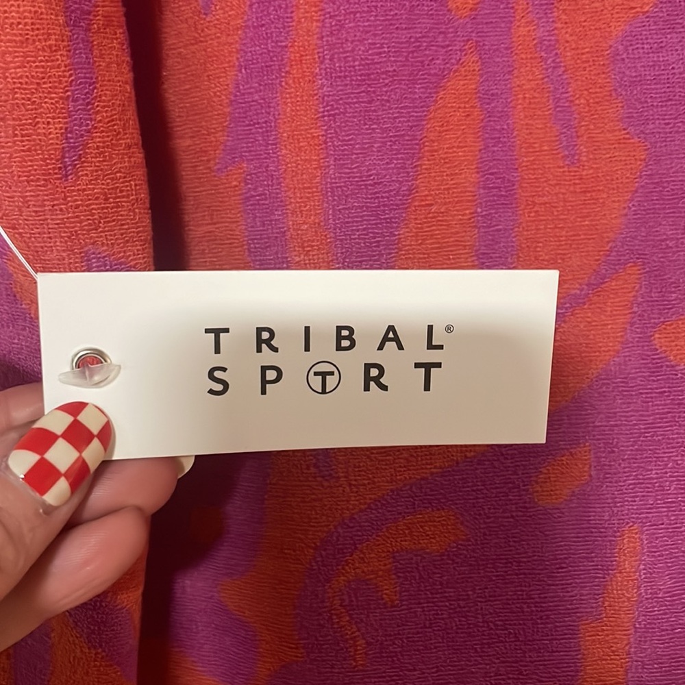 Tribal sport Pink and Orange Sleeveless Hoodie cover up
Dress - Picture 7 of 8